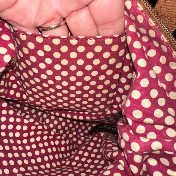 Fossil key-per red quilted crossbody tote bag EUC - Picture 12 of 16